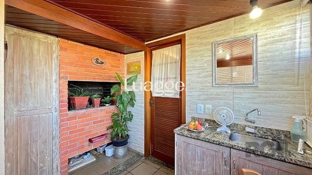 Apartamento à venda com 3 quartos, 233m² - Foto 13