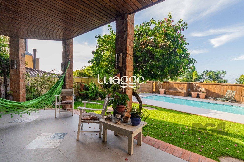 Casa de Condomínio à venda com 4 quartos, 342m² - Foto 23