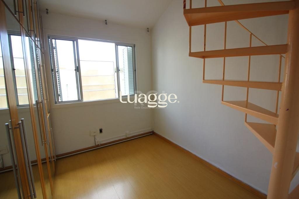 Casa à venda com 2 quartos, 81m² - Foto 32