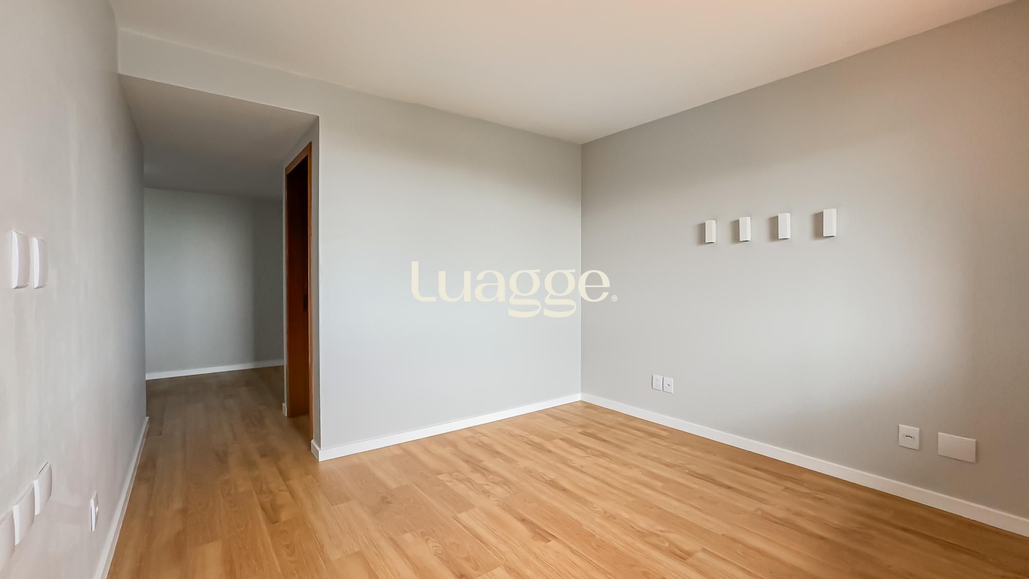 Casa à venda com 3 quartos, 208m² - Foto 8