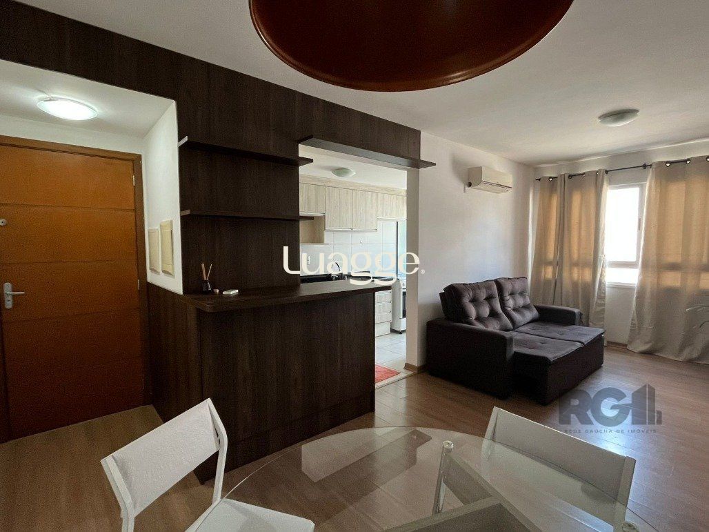 Apartamento à venda com 2 quartos, 67m² - Foto 3