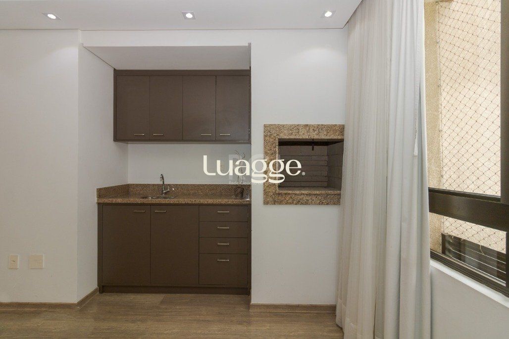 Apartamento à venda com 3 quartos, 110m² - Foto 13