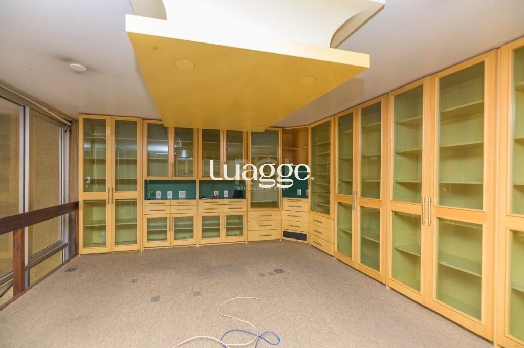 Casa à venda com 4 quartos, 388m² - Foto 9
