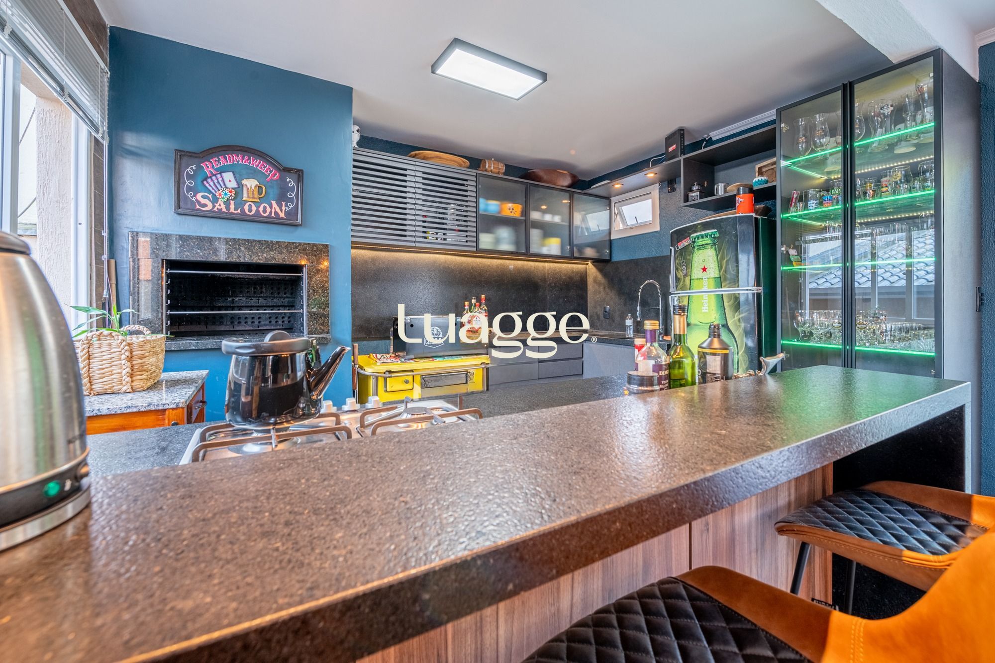Casa à venda com 4 quartos, 359m² - Foto 10