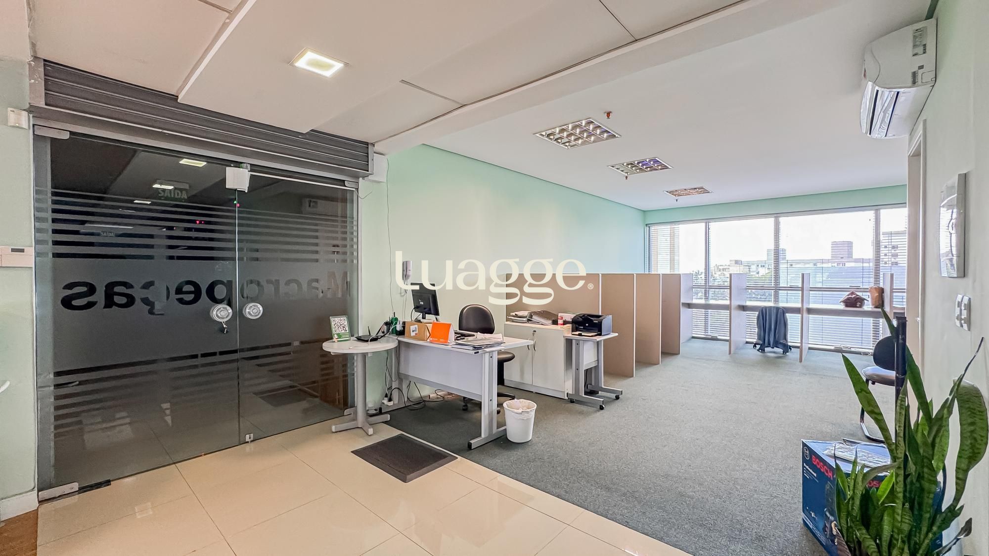 Conjunto Comercial-Sala à venda com 4 quartos, 160m² - Foto 19