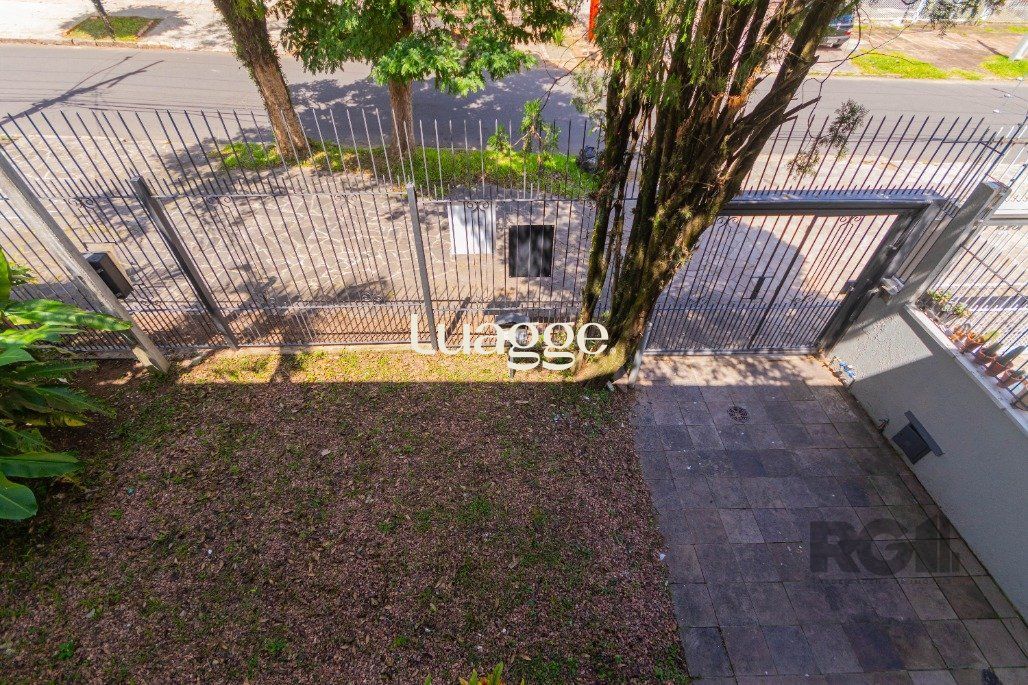 Casa à venda com 4 quartos, 266m² - Foto 21