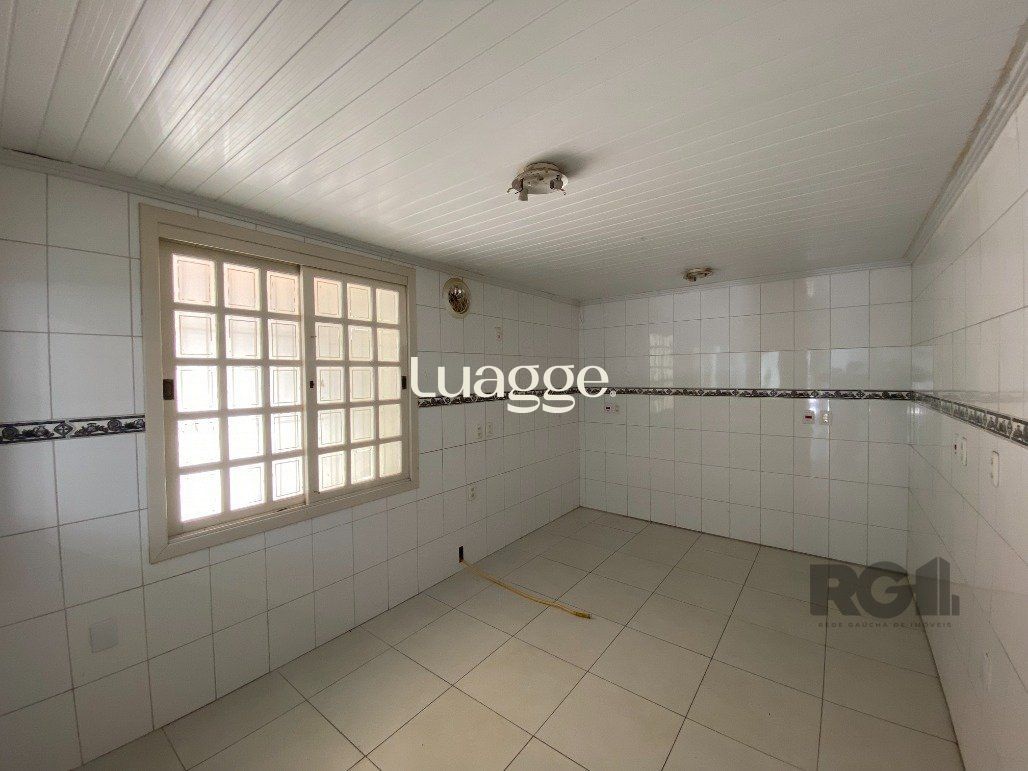 Casa à venda com 3 quartos, 180m² - Foto 14