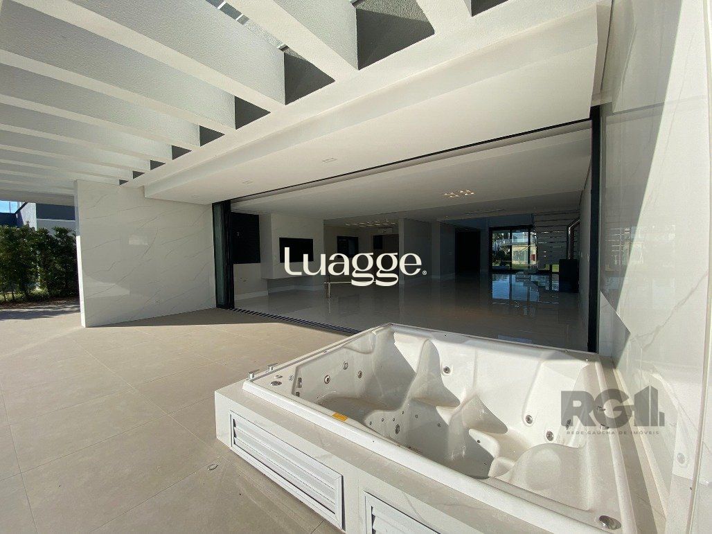 Casa de Condomínio à venda com 4 quartos, 459m² - Foto 8