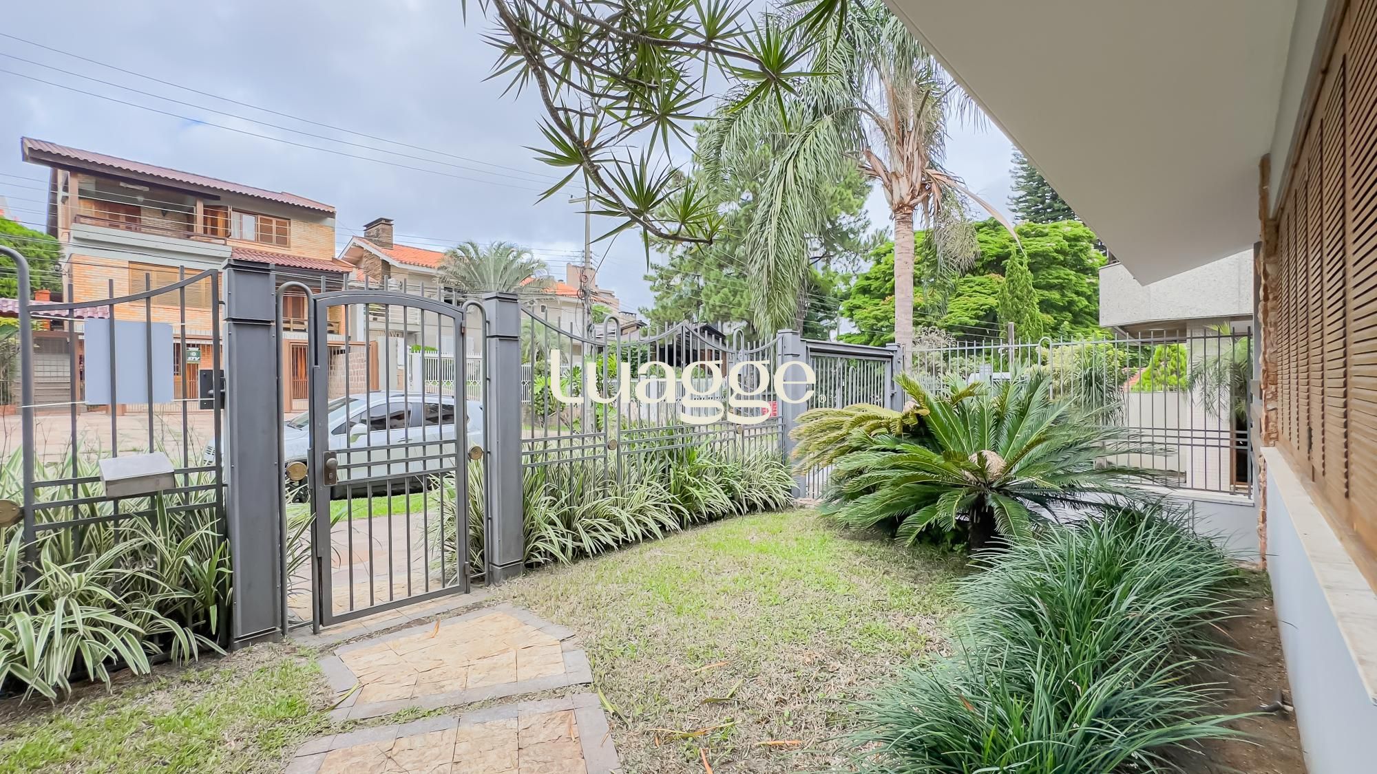 Casa à venda com 3 quartos, 208m² - Foto 16