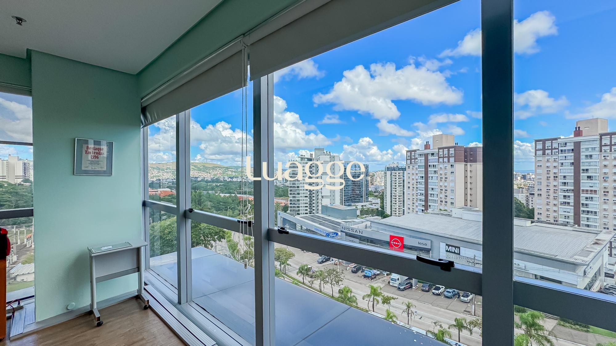 Conjunto Comercial-Sala à venda com 4 quartos, 160m² - Foto 9