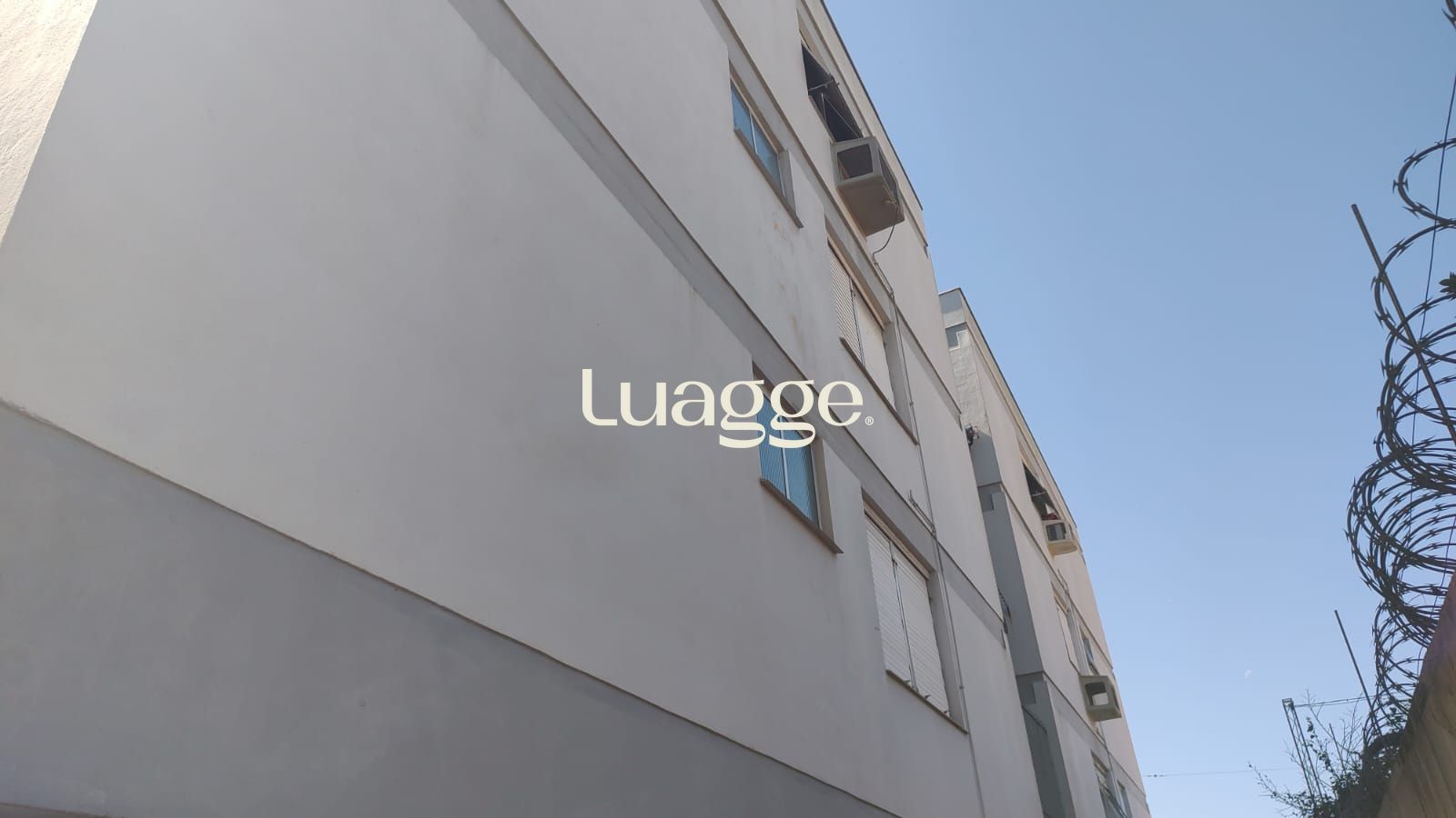 Apartamento à venda com 3 quartos, 78m² - Foto 2