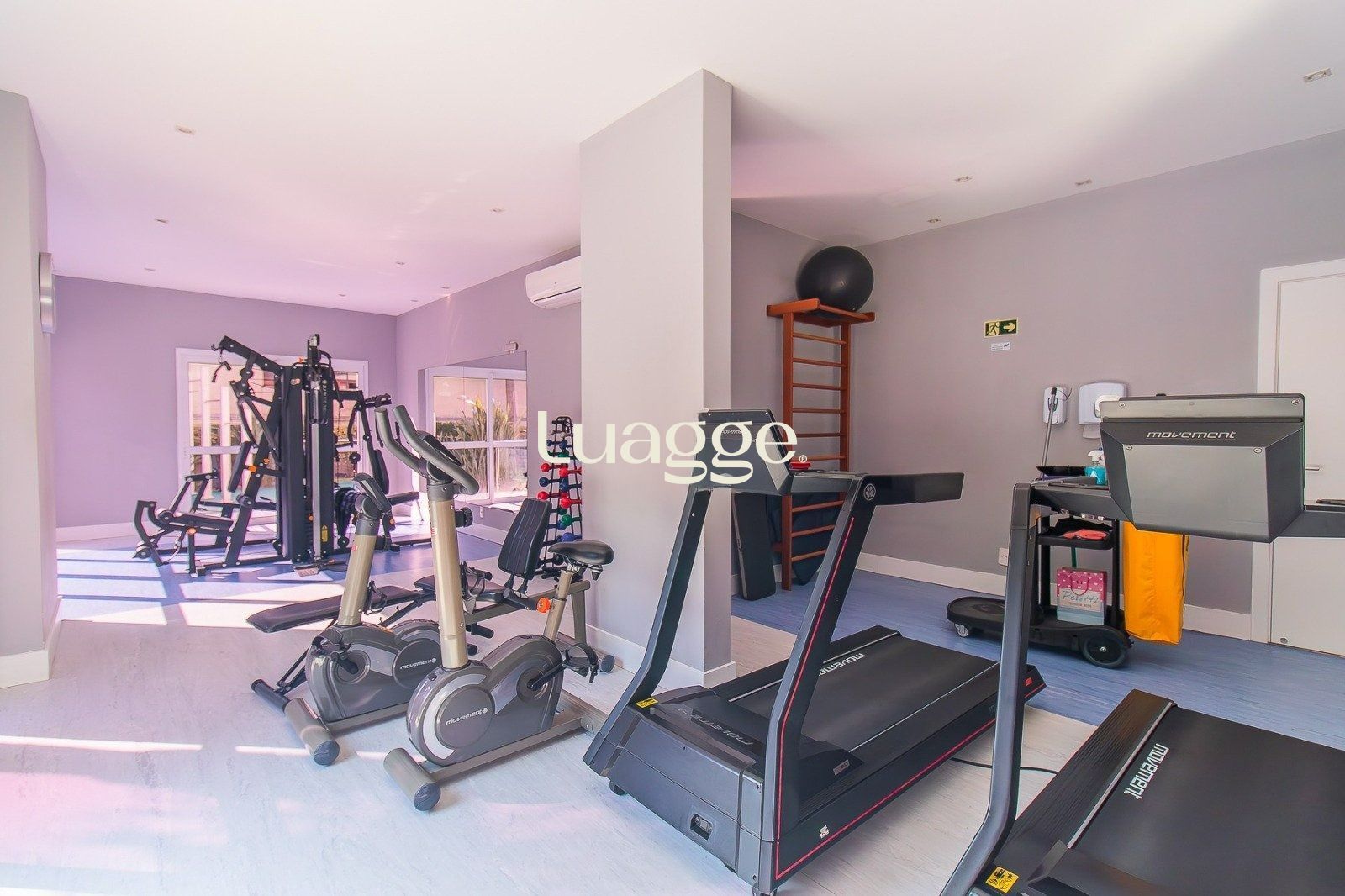 Apartamento à venda com 2 quartos, 65m² - Foto 25