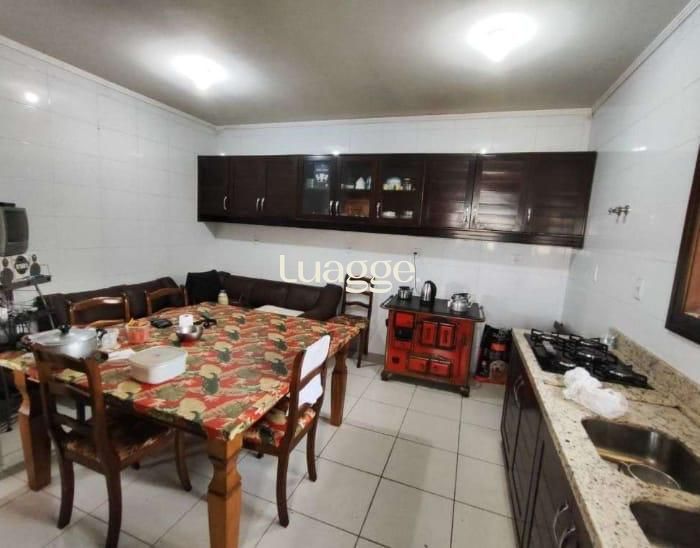 Casa à venda com 5 quartos, 361m² - Foto 7