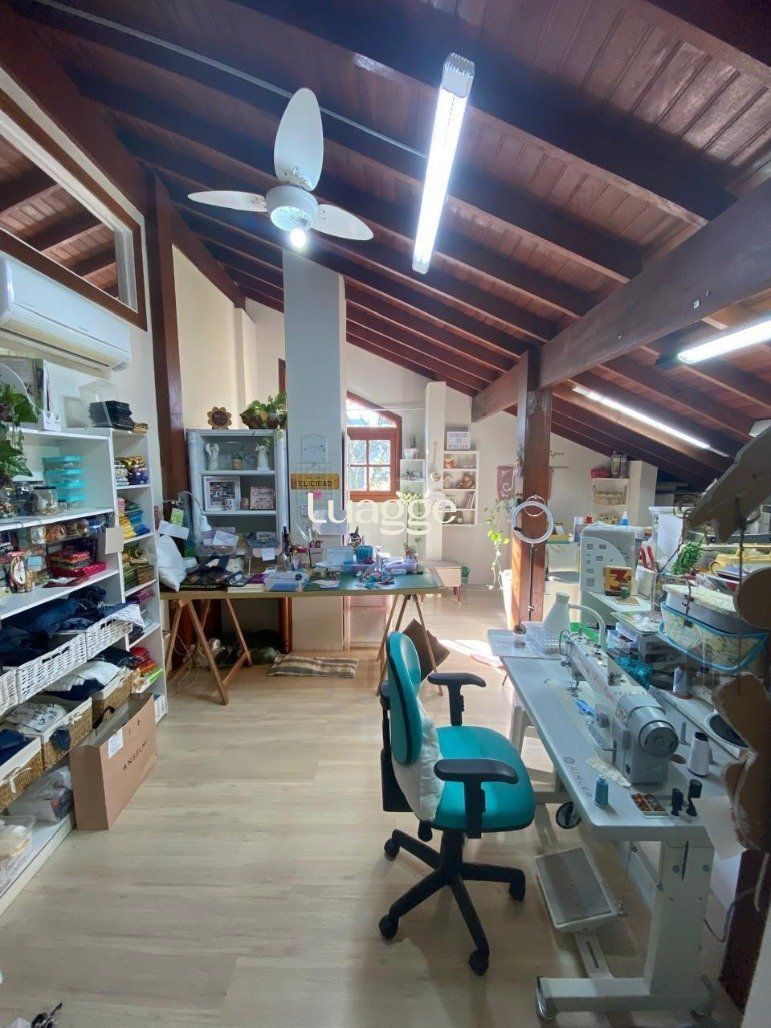 Casa à venda com 4 quartos, 577m² - Foto 30