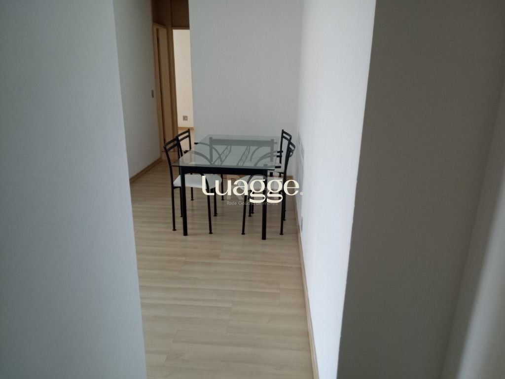 Apartamento à venda com 2 quartos, 52m² - Foto 2