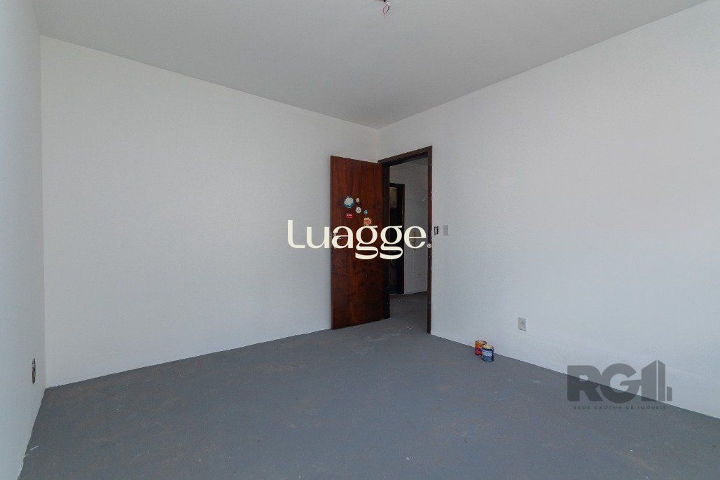 Casa à venda com 4 quartos, 266m² - Foto 25