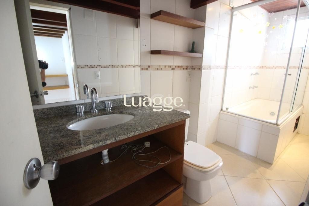 Casa à venda com 2 quartos, 81m² - Foto 27