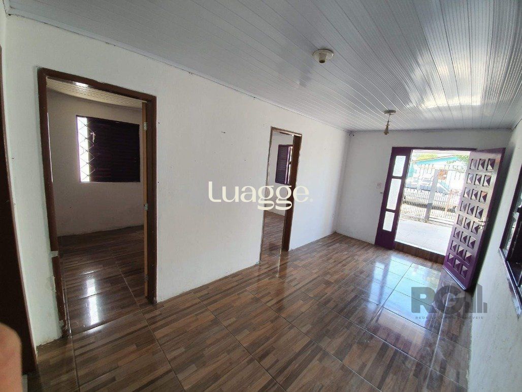 Casa à venda com 7 quartos, 302m² - Foto 3