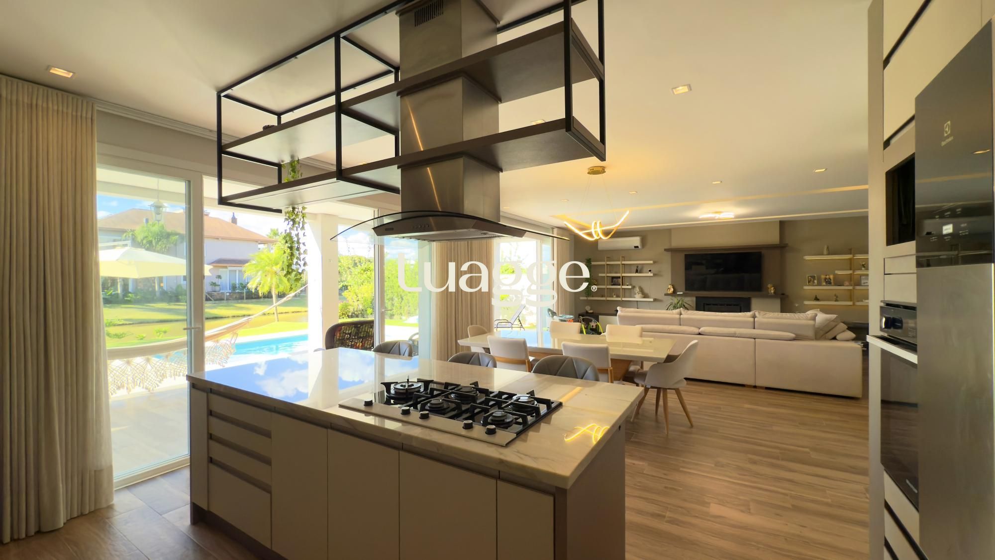 Casa à venda com 4 quartos, 344m² - Foto 12