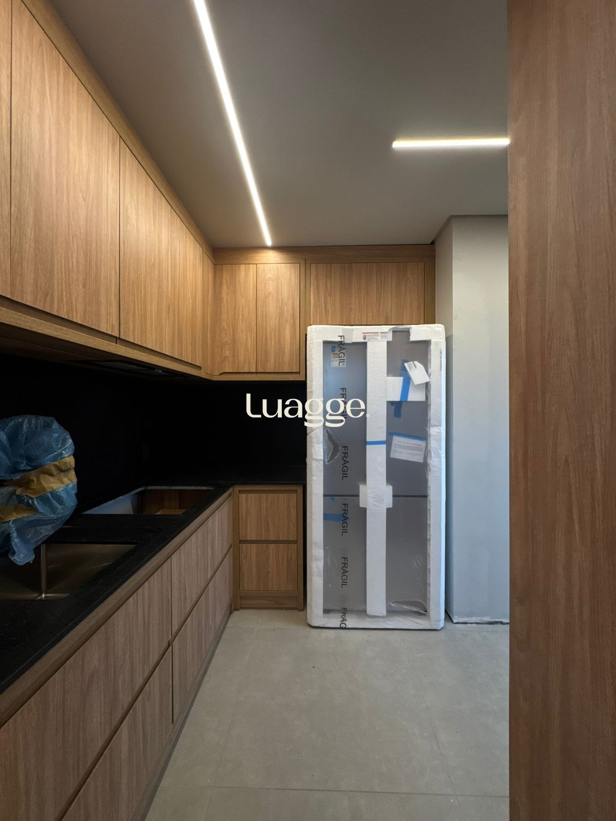 Casa de Condomínio à venda com 4 quartos, 309m² - Foto 19