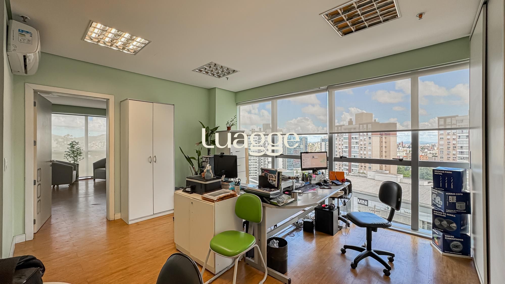 Conjunto Comercial-Sala à venda com 4 quartos, 160m² - Foto 4