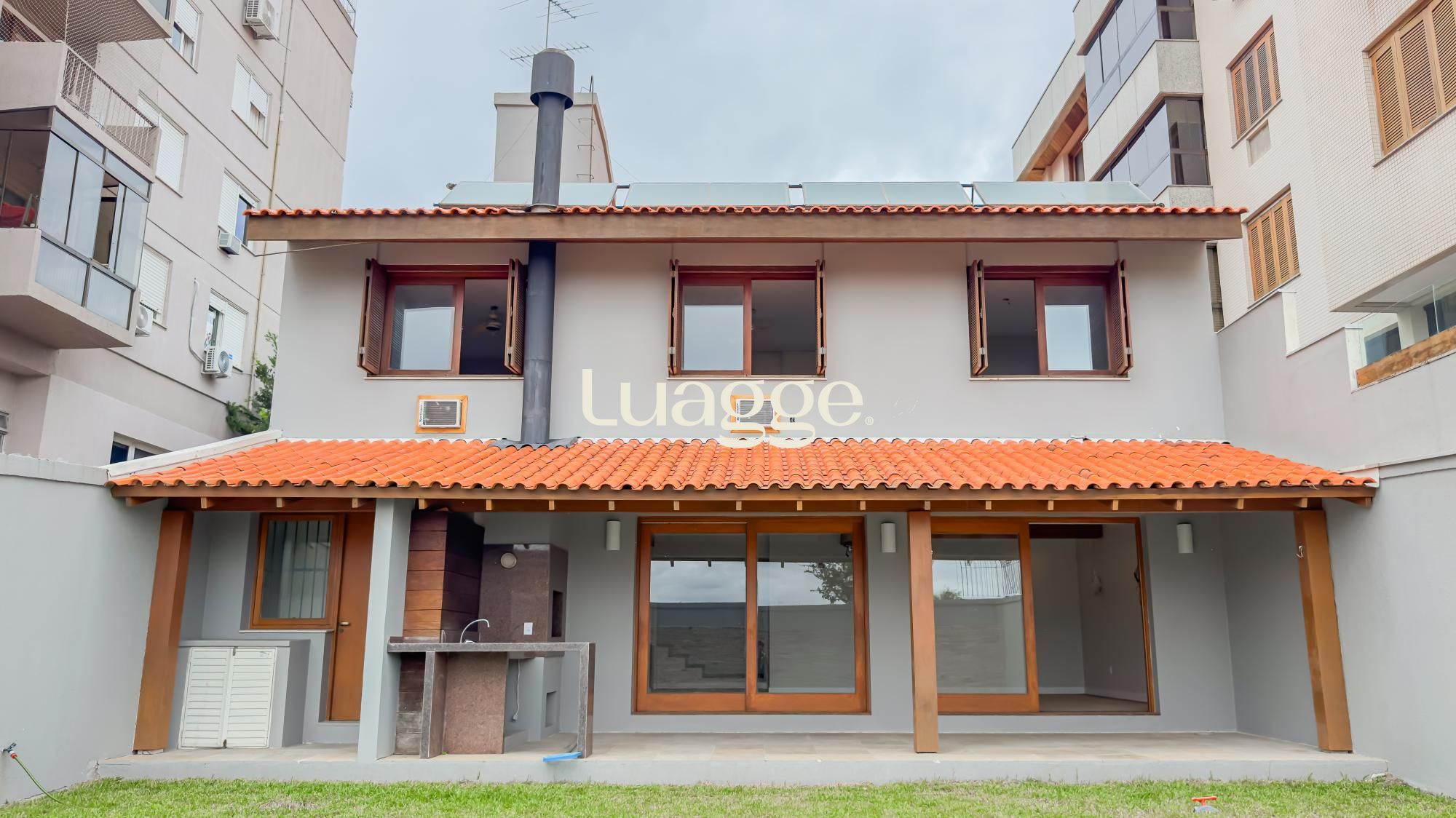 Casa à venda com 3 quartos, 208m² - Foto 15