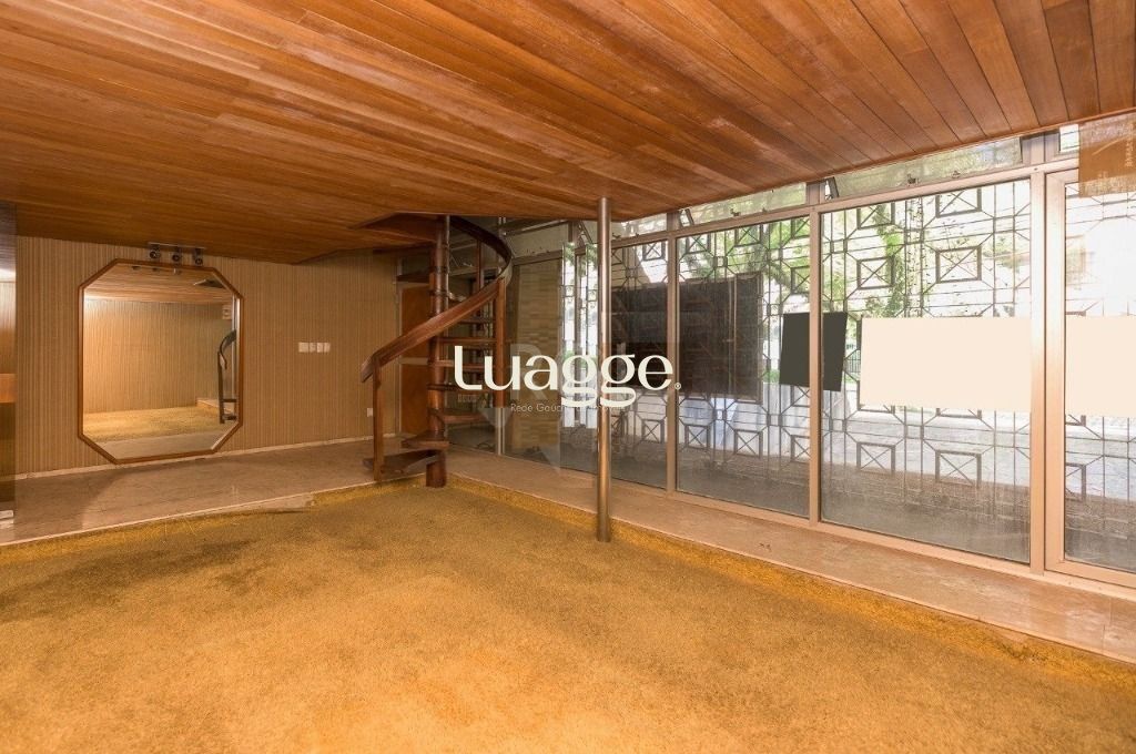 Casa à venda com 4 quartos, 388m² - Foto 3