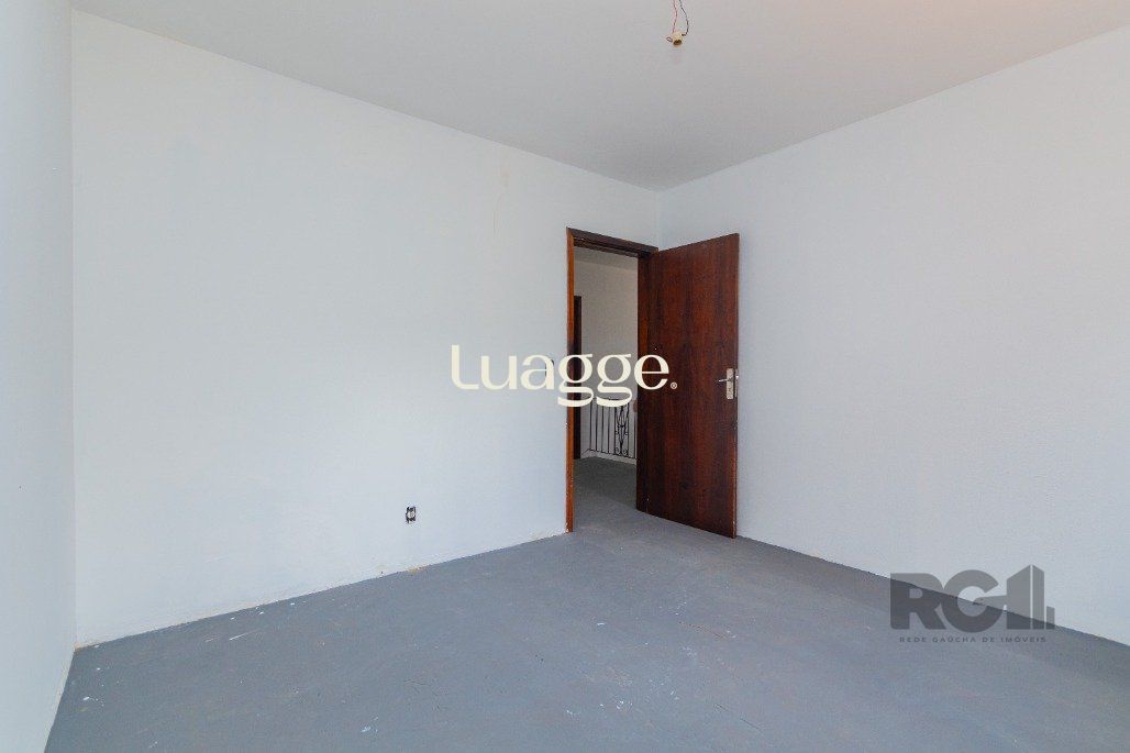 Casa à venda com 4 quartos, 266m² - Foto 23