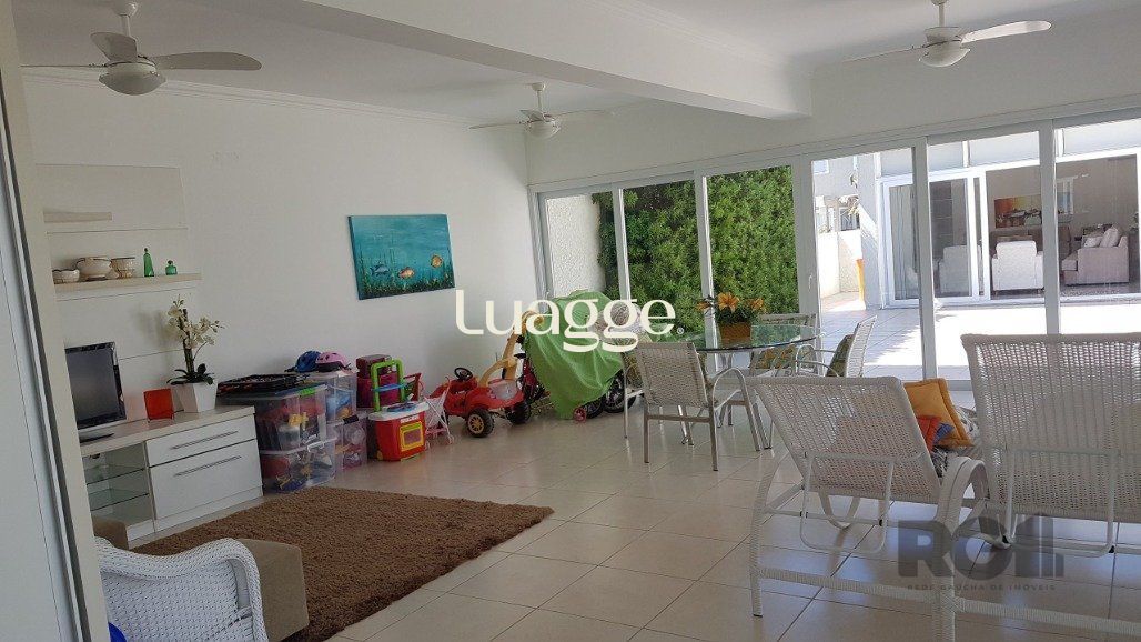 Casa de Condomínio à venda com 6 quartos, 355m² - Foto 54