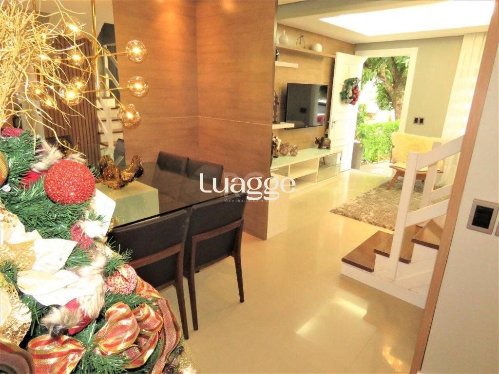 Casa à venda com 2 quartos, 79m² - Foto 5