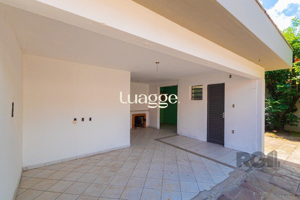 Casa à venda com 4 quartos, 266m² - Foto 34