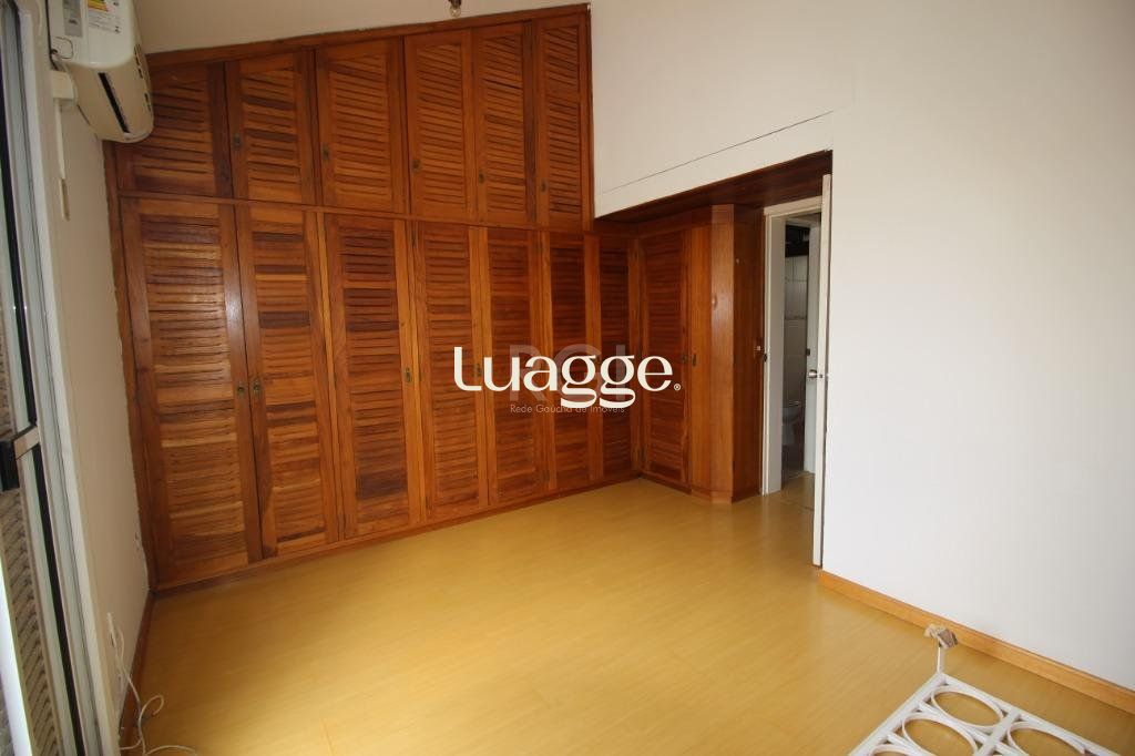 Casa à venda com 2 quartos, 81m² - Foto 24