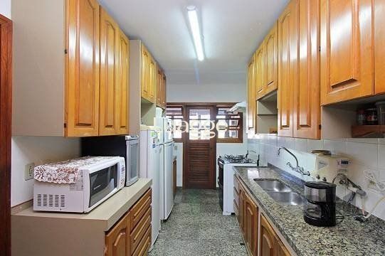 Apartamento à venda com 3 quartos, 233m² - Foto 11