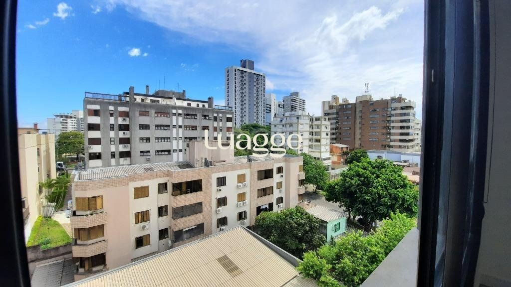 Apartamento à venda com 2 quartos, 66m² - Foto 13