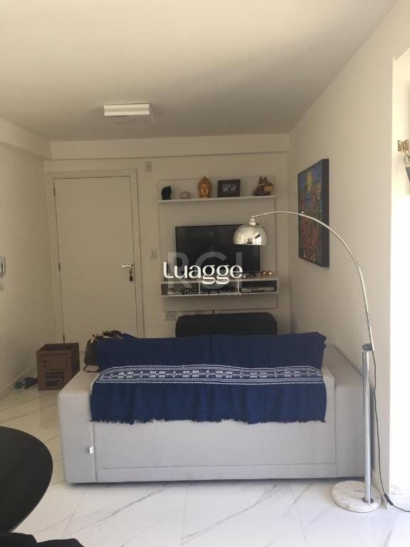 Apartamento à venda com 2 quartos, 61m² - Foto 3