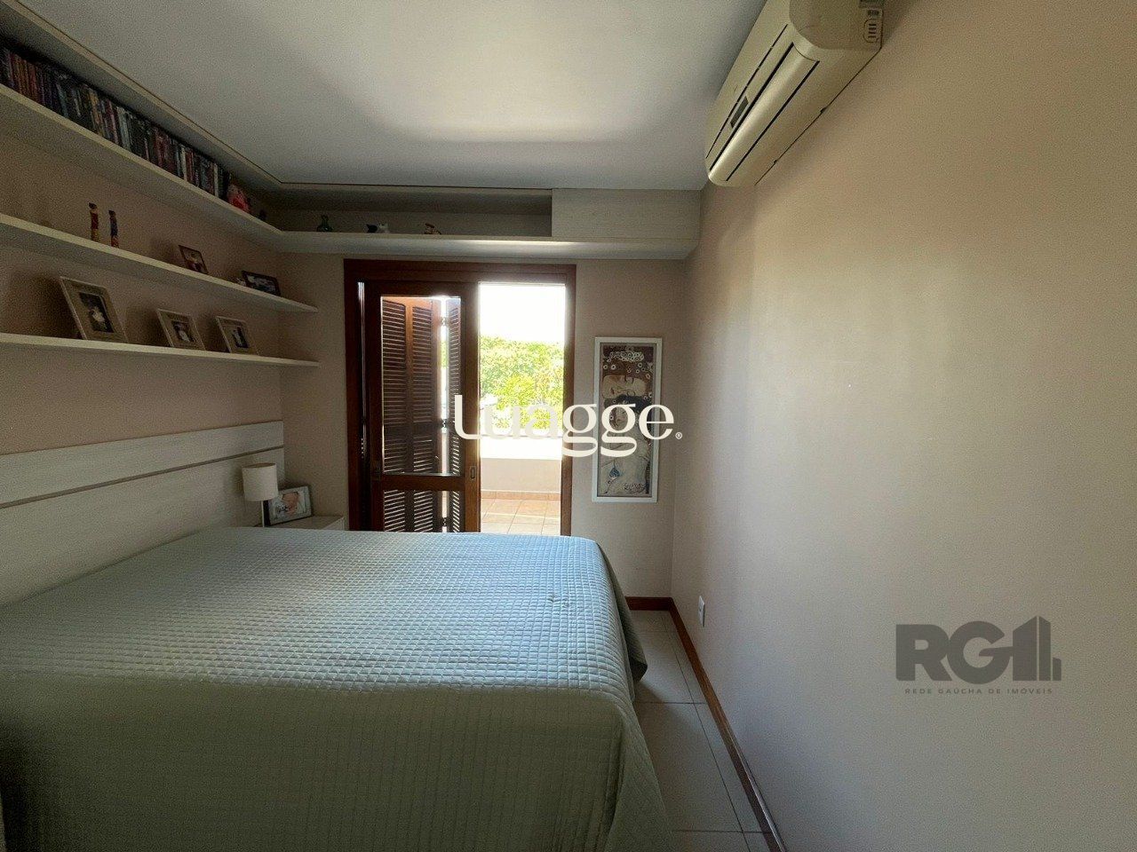 Casa de Condomínio à venda com 3 quartos, 201m² - Foto 29