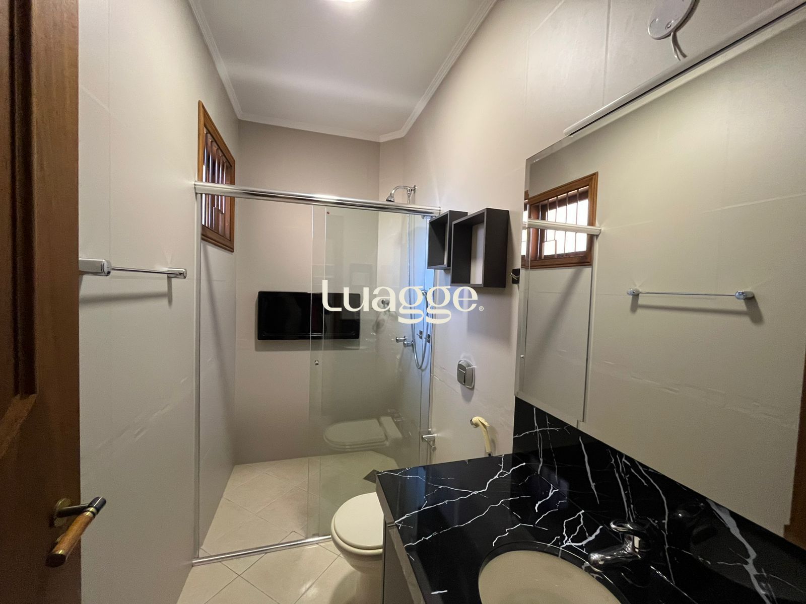 Casa de Condomínio à venda com 3 quartos, 236m² - Foto 46