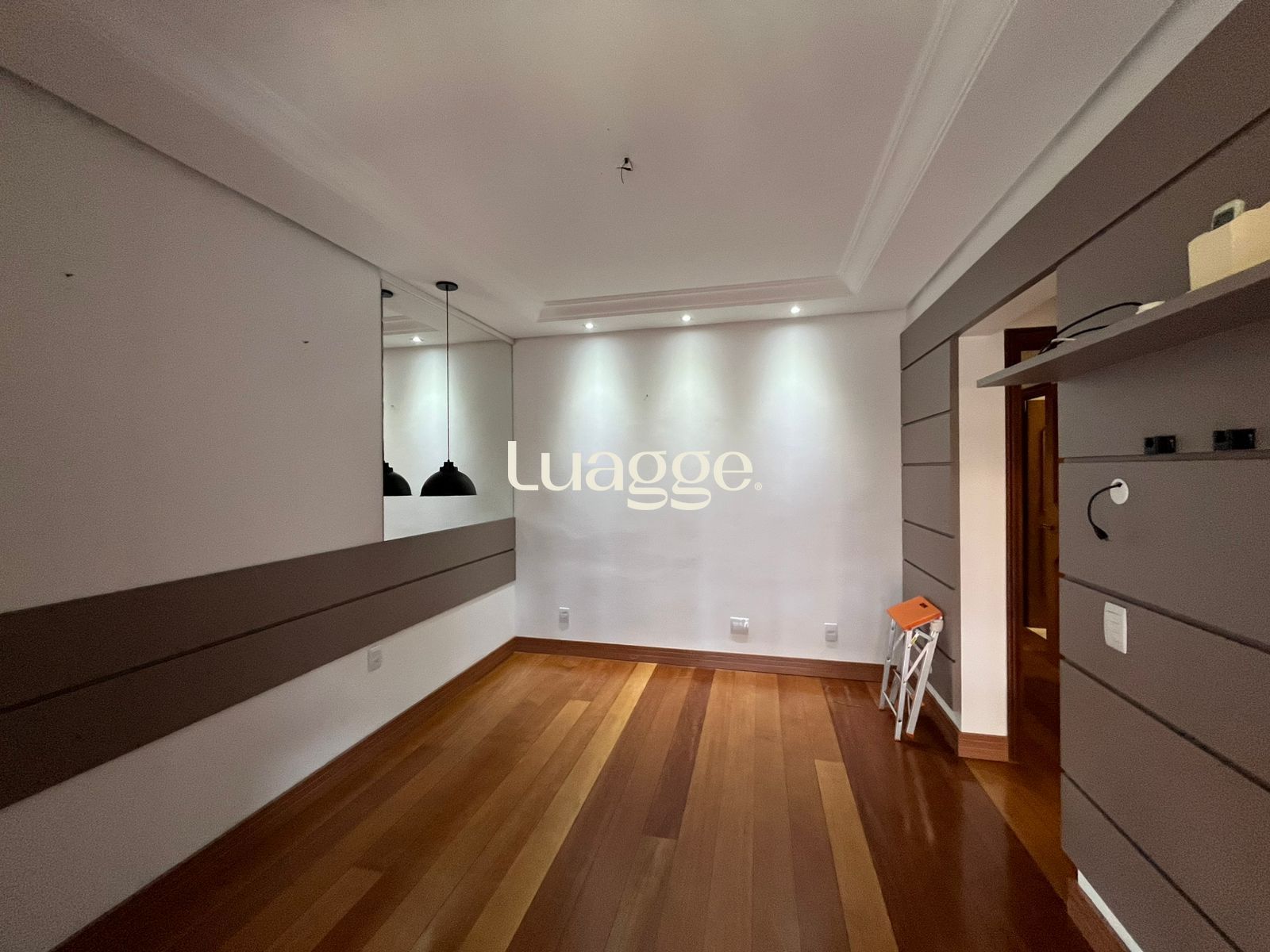 Casa de Condomínio à venda com 3 quartos, 236m² - Foto 31