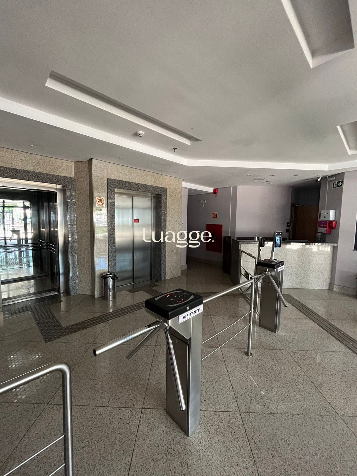 Conjunto Comercial-Sala à venda com 1 quarto, 31m² - Foto 4