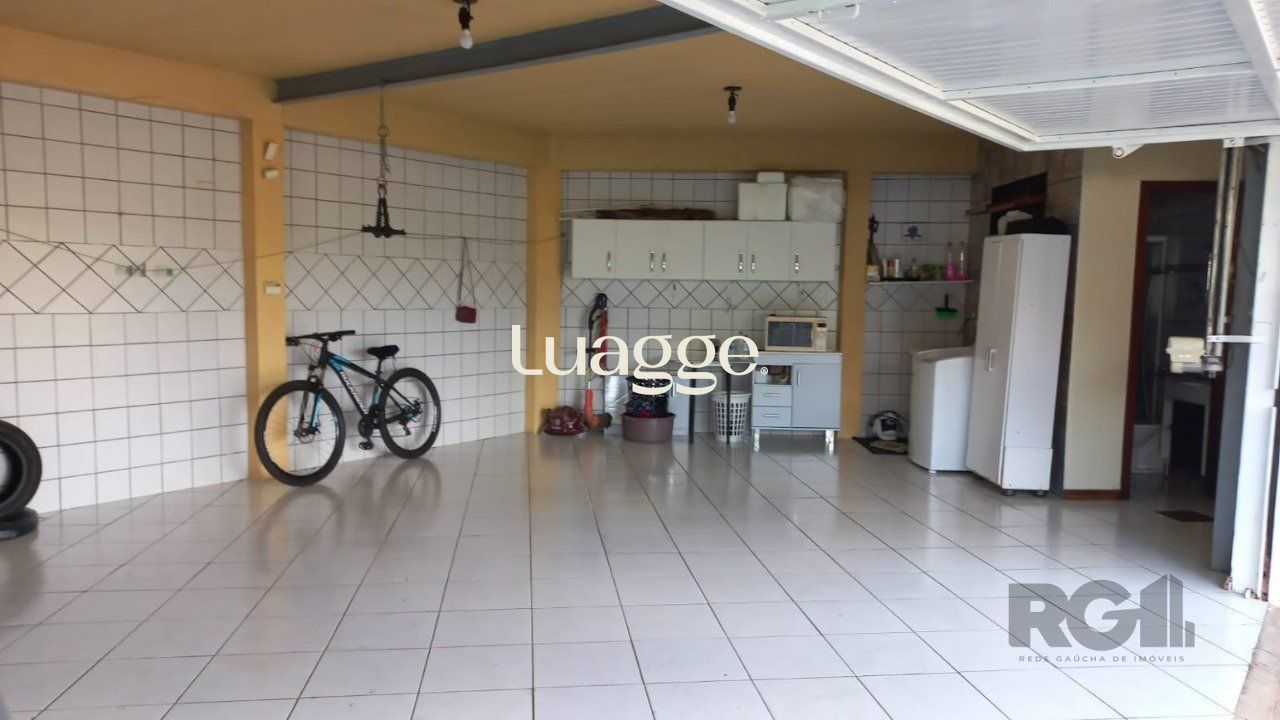 Casa à venda com 4 quartos, 335m² - Foto 17