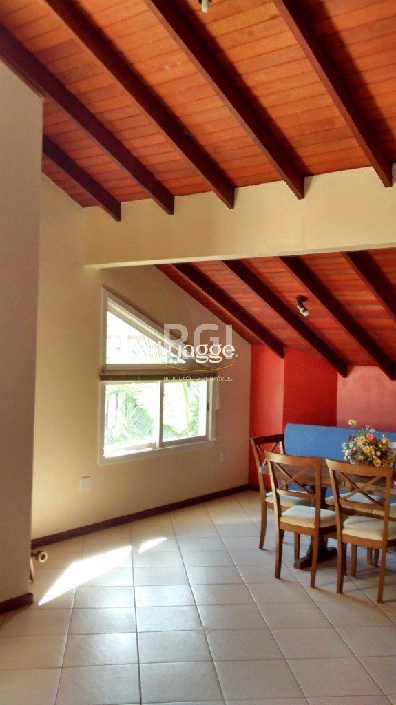 Casa à venda com 4 quartos, 299m² - Foto 9