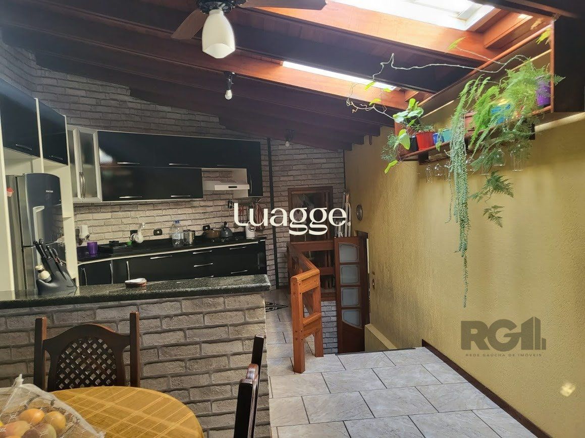 Casa à venda com 4 quartos, 335m² - Foto 26