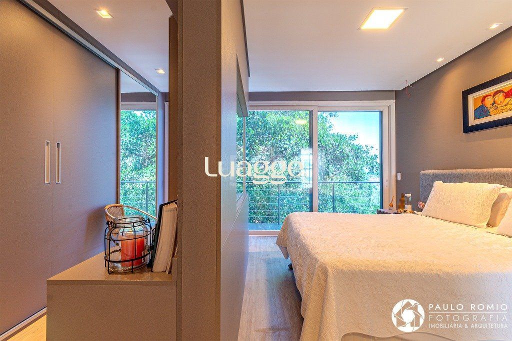 Casa de Condomínio à venda com 3 quartos, 384m² - Foto 44