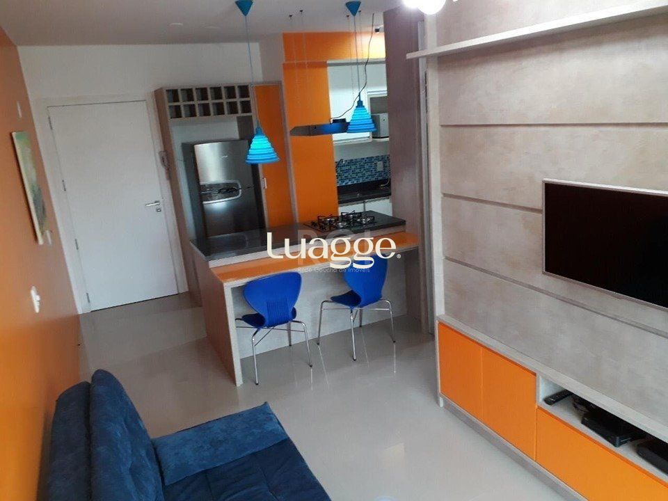 Apartamento à venda com 1 quarto, 40m² - Foto 1