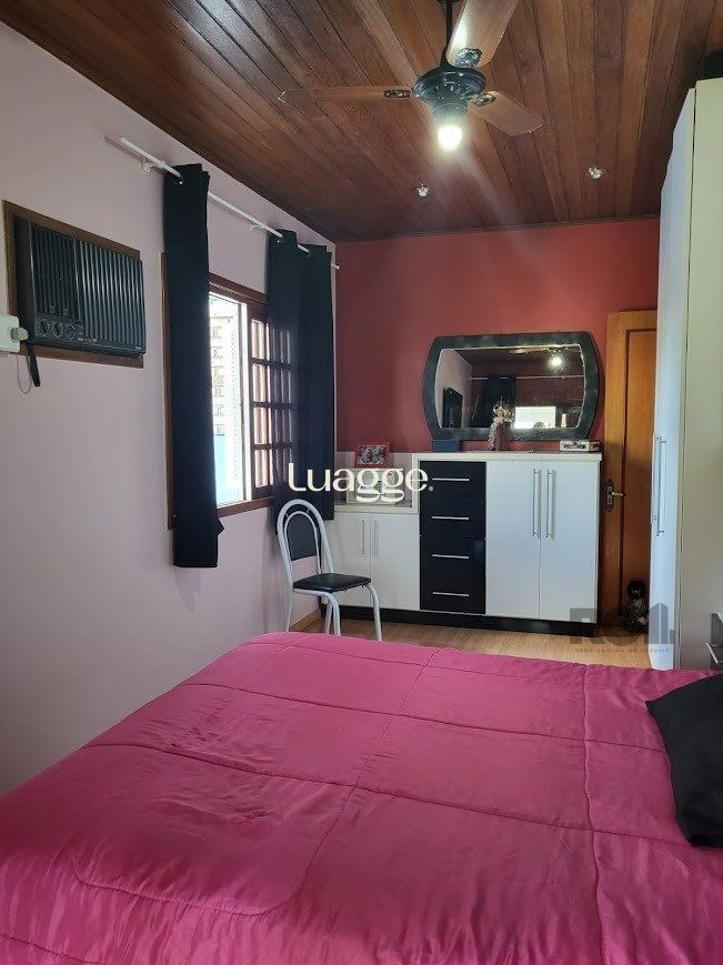 Casa à venda com 4 quartos, 335m² - Foto 25