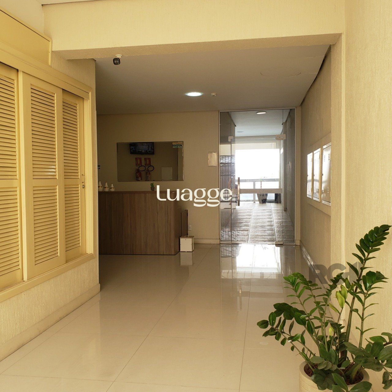 Apartamento à venda com 2 quartos, 73m² - Foto 3