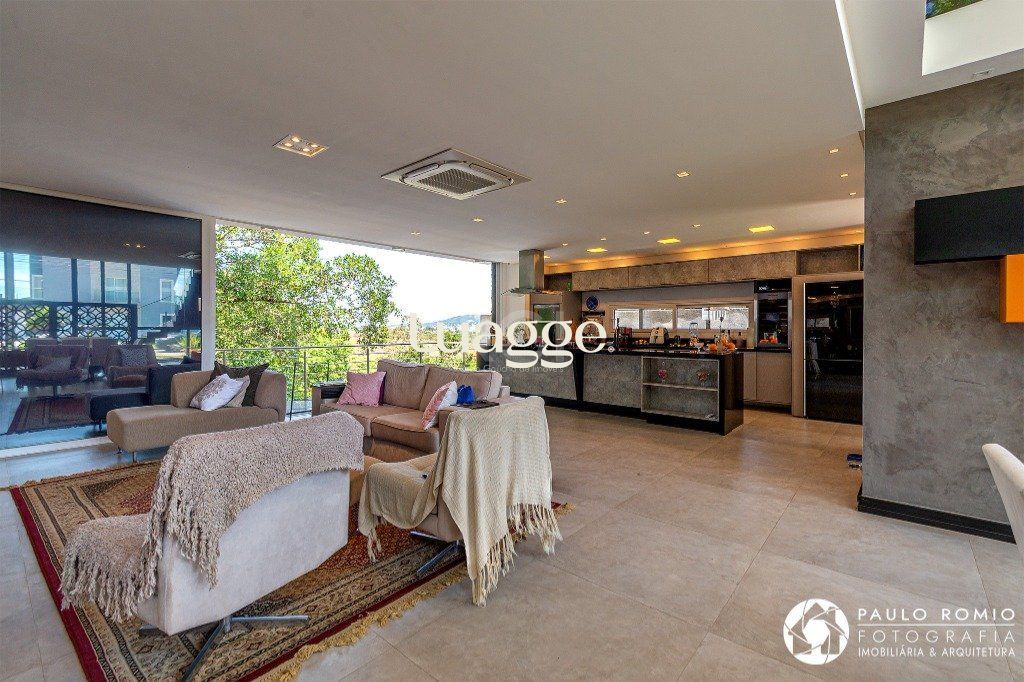 Casa de Condomínio à venda com 3 quartos, 384m² - Foto 9