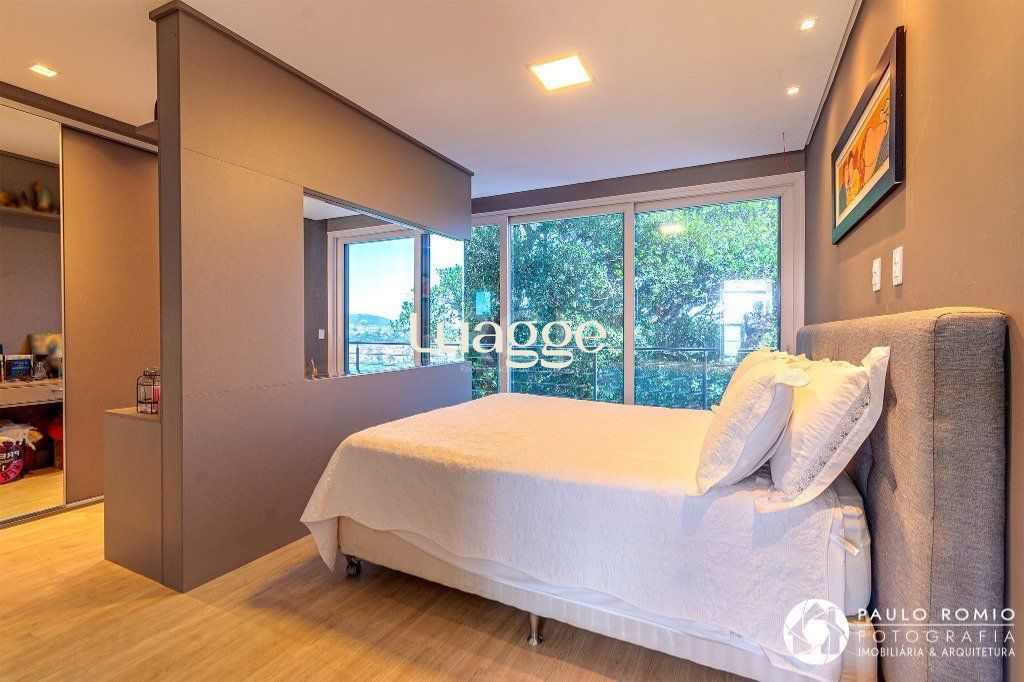 Casa de Condomínio à venda com 3 quartos, 384m² - Foto 41