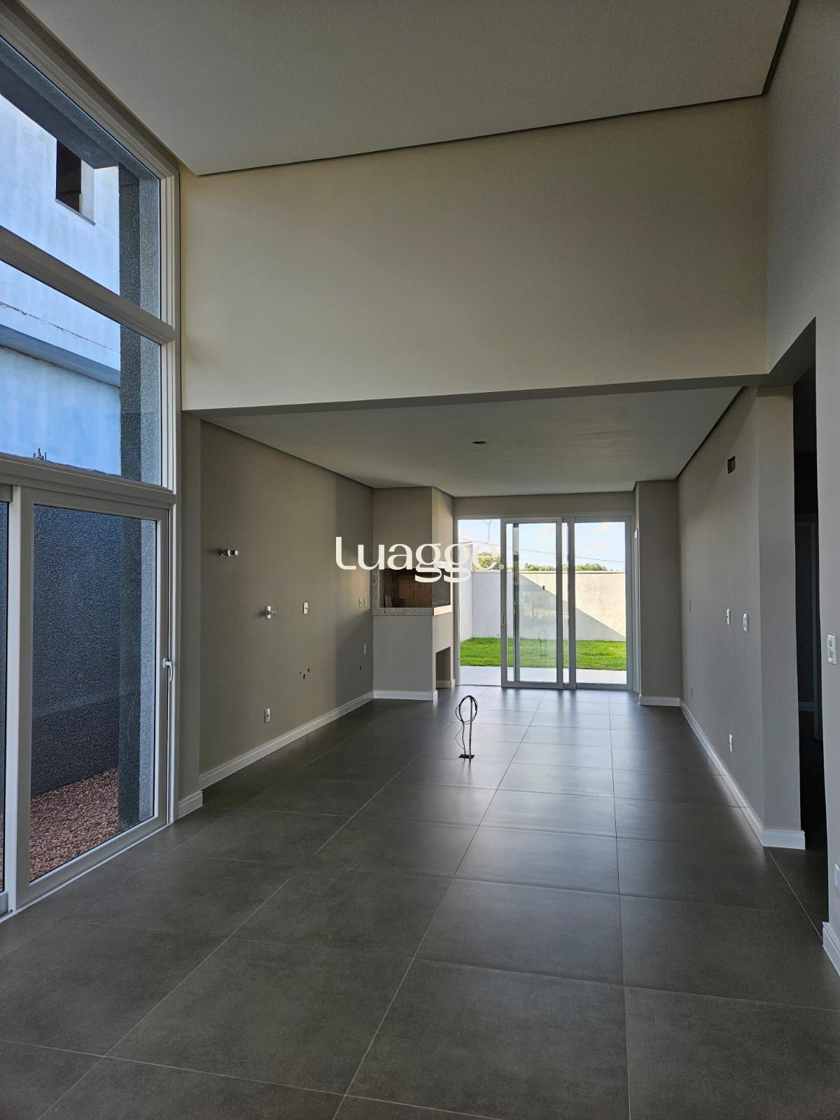 Casa de Condomínio à venda com 3 quartos, 177m² - Foto 3