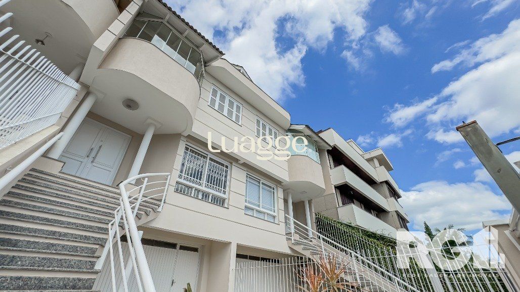Casa à venda com 4 quartos, 281m² - Foto 31